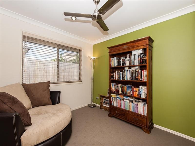 22 Castlewellan Circuit, Warner QLD 4500