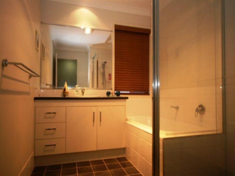 63 Strowe Place, Bracken Ridge QLD 4017