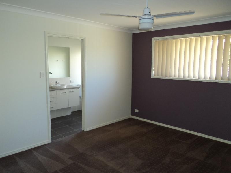 10 Taunton Street, Carseldine QLD 4034