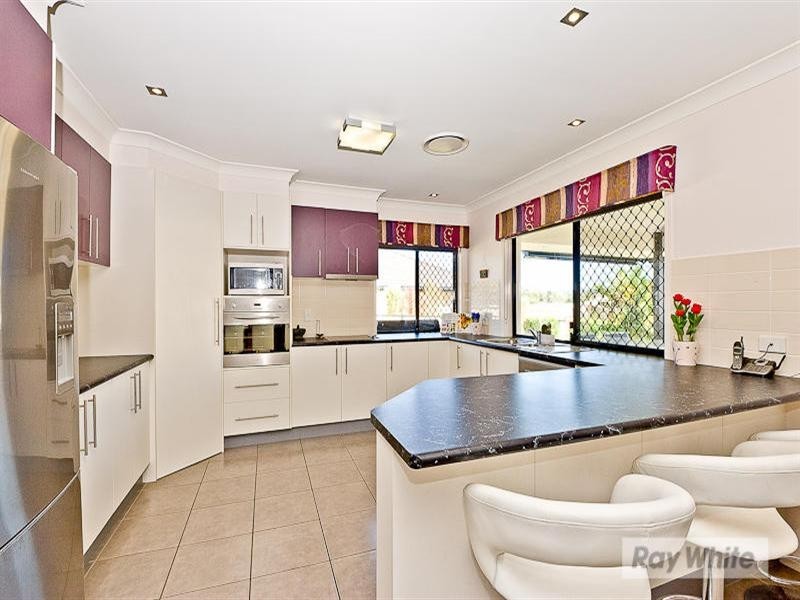 38 Oakwood Road, Warner QLD 4500