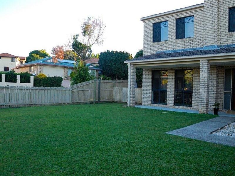 2 Carrington Place, Bridgeman Downs QLD 4035