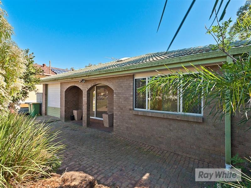 31 Frenchs Road, Petrie QLD 4502