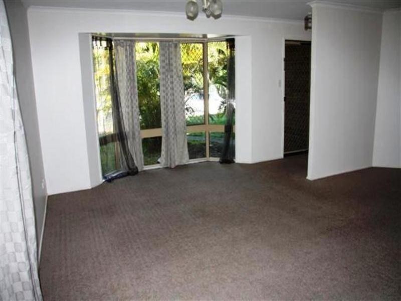 8 Beckett Road, Mcdowall QLD 4053