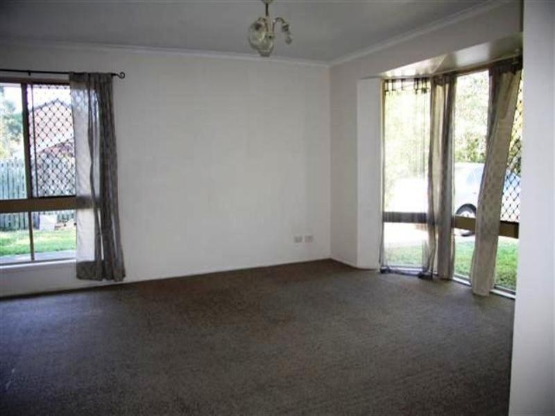 8 Beckett Road, Mcdowall QLD 4053