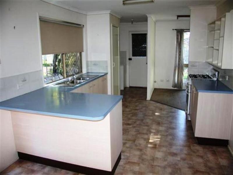 8 Beckett Road, Mcdowall QLD 4053