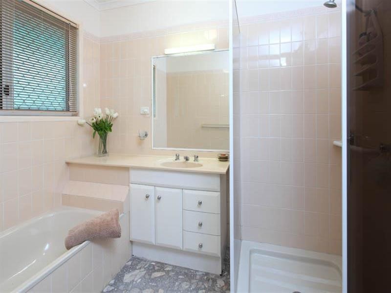 6 Muneera Crescent, Aspley QLD 4034