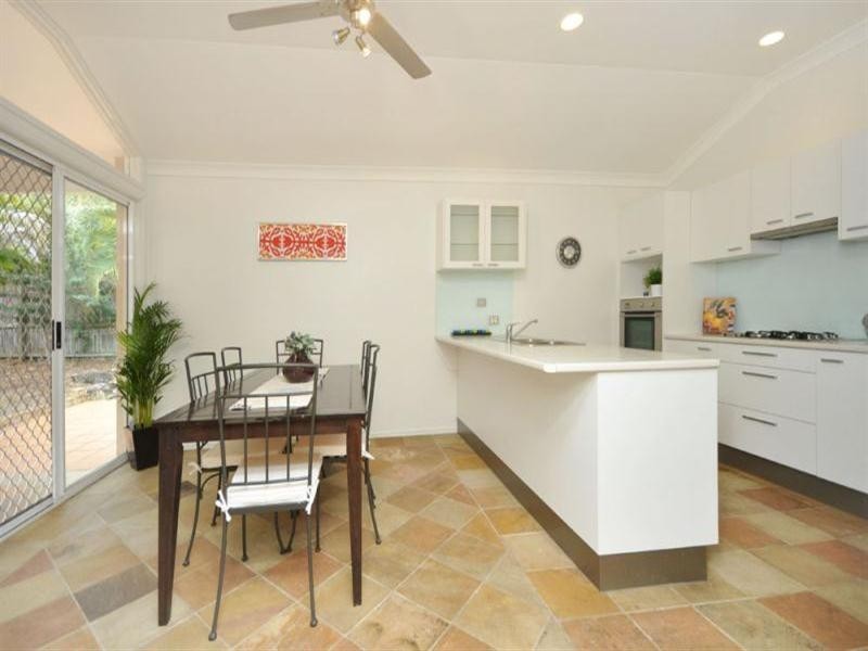 42 Wendon Way, Bridgeman Downs QLD 4035