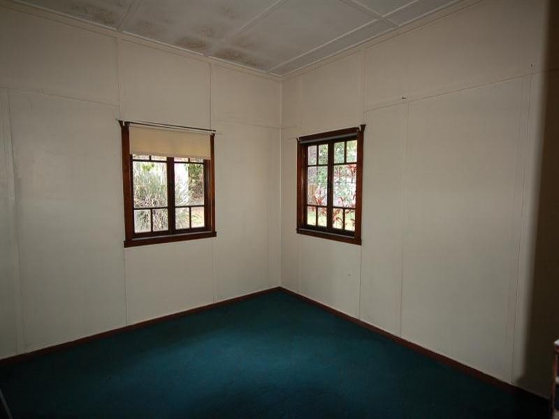 1100 Anzac Avenue, Petrie QLD 4502