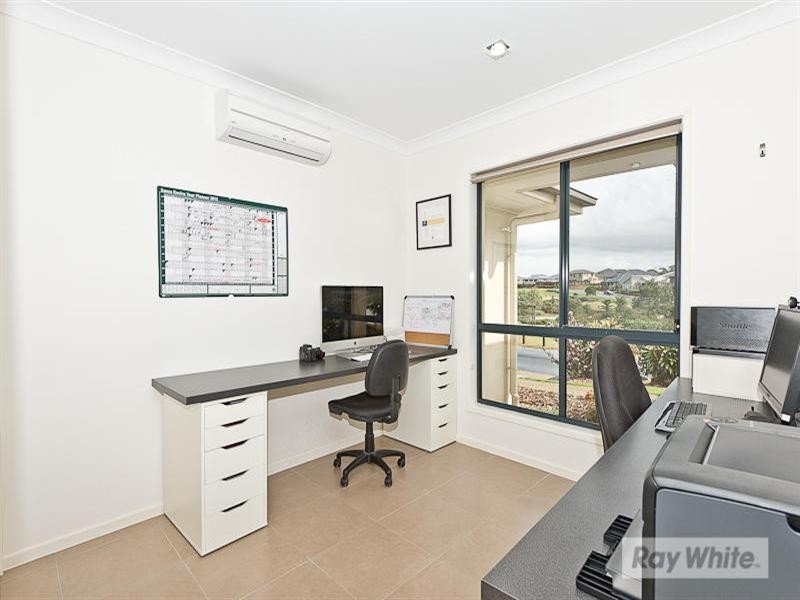 23 Swan Parade, Warner QLD 4500