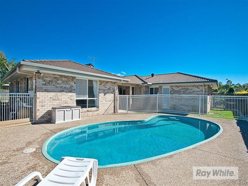 13 De Havilland Drive, Bray Park QLD 4500