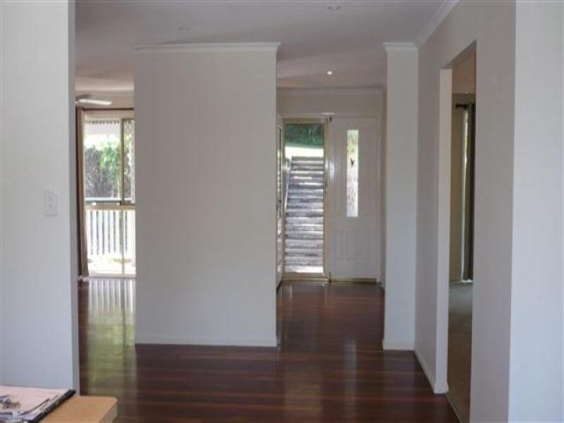 8 Platypus Court, Lawnton QLD 4501