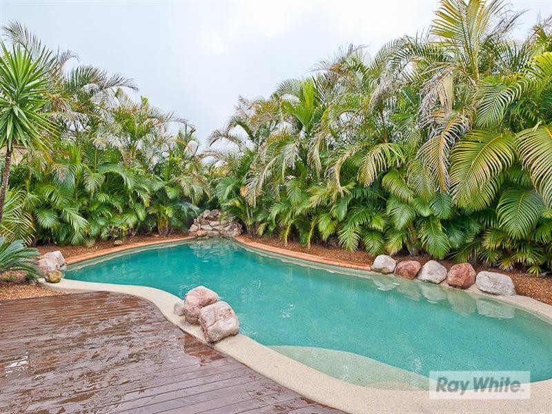 5 Fieldstone Close, Bracken Ridge QLD 4017