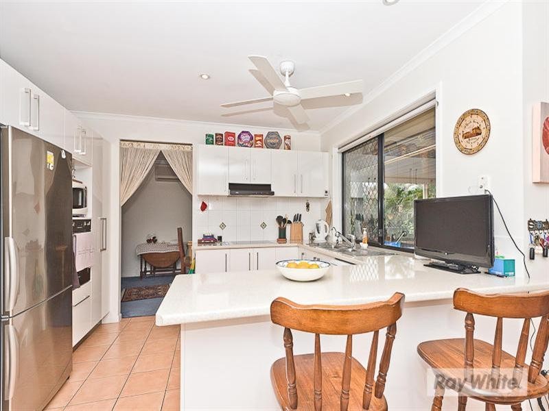 5 Fieldstone Close, Bracken Ridge QLD 4017