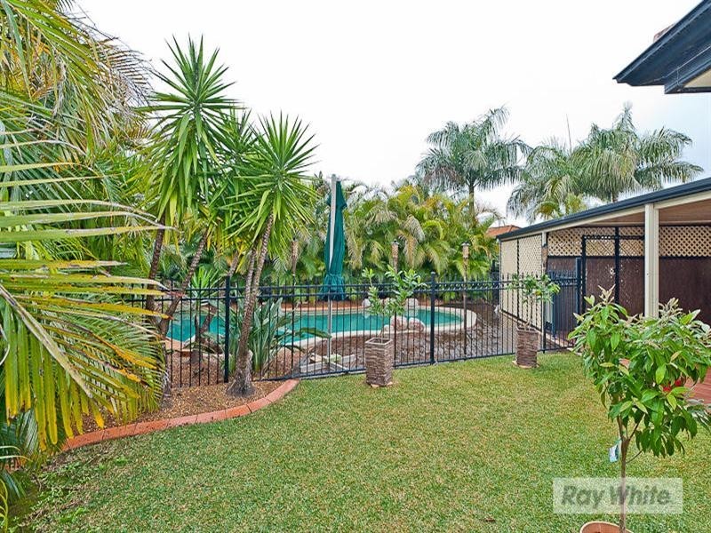 5 Fieldstone Close, Bracken Ridge QLD 4017