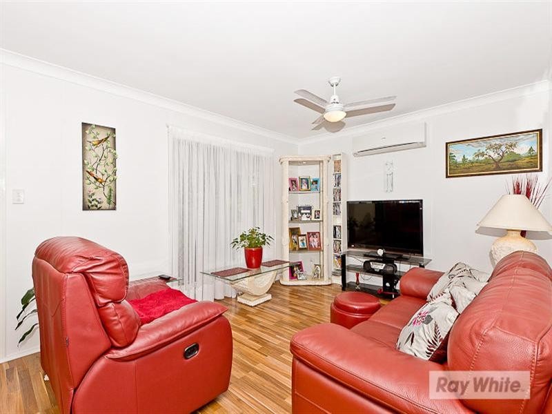 19 Loane Crescent, Lawnton QLD 4501