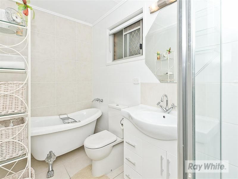 19 Loane Crescent, Lawnton QLD 4501