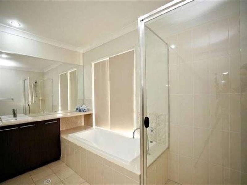 7 Hedge Street, Aspley QLD 4034