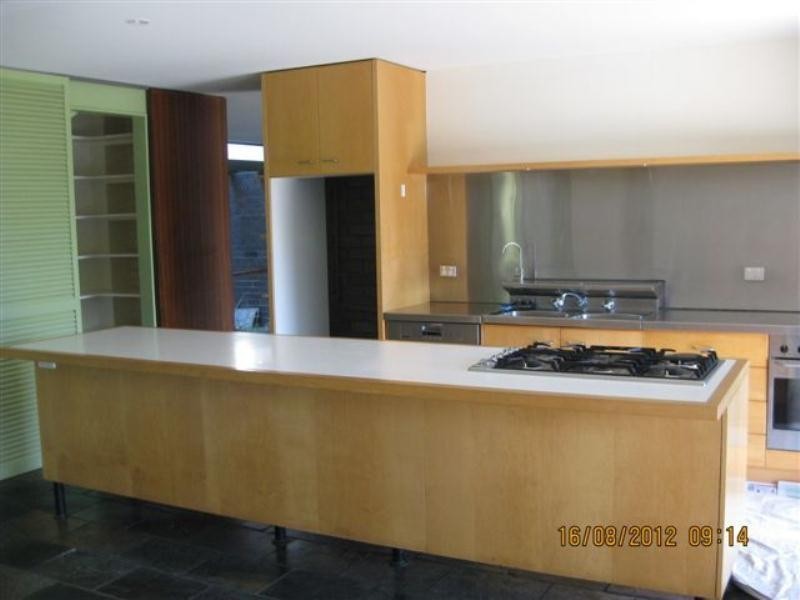 11 Ashley Road, Chermside West QLD 4032