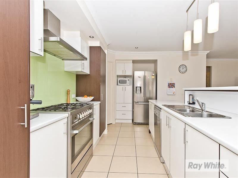 15 Barambah Circuit, Warner QLD 4500