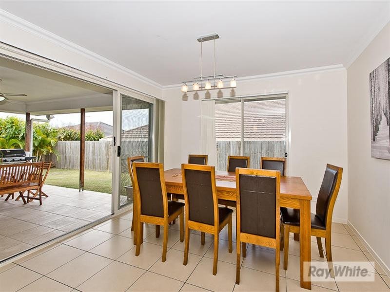 15 Barambah Circuit, Warner QLD 4500