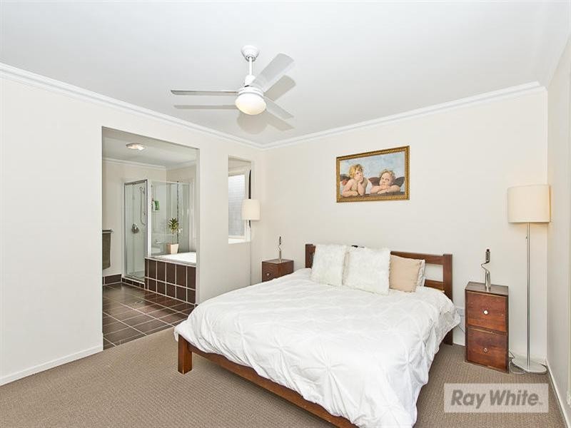 15 Barambah Circuit, Warner QLD 4500