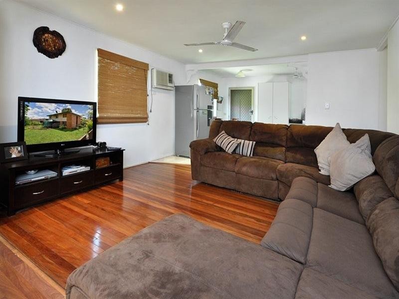 2 Conifer Crescent, Bray Park QLD 4500