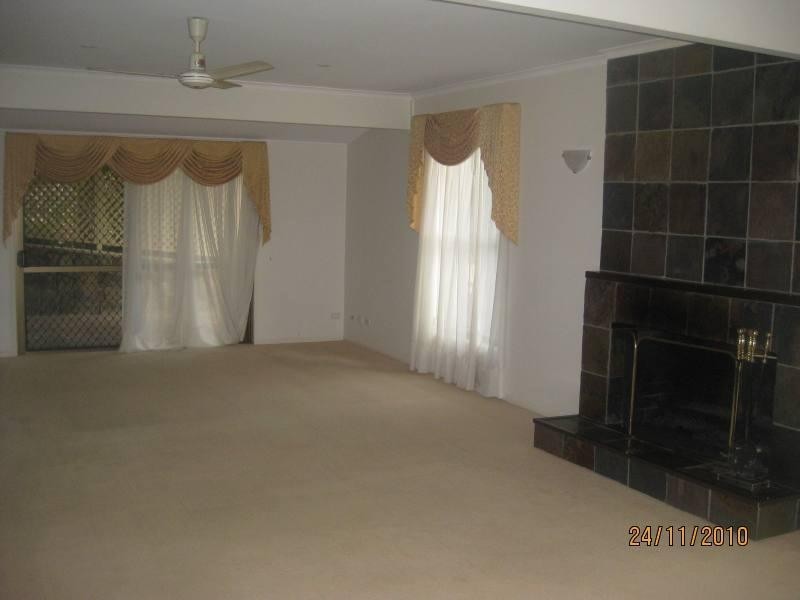 9 Keaton Street, Mcdowall QLD 4053