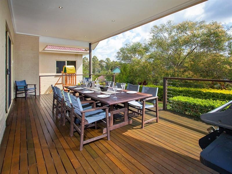 5 Diorama Court, Eatons Hill QLD 4037