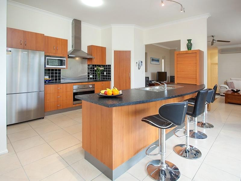 5 Diorama Court, Eatons Hill QLD 4037