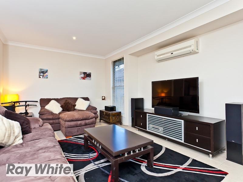 4 Appleby Court, North Lakes QLD 4509