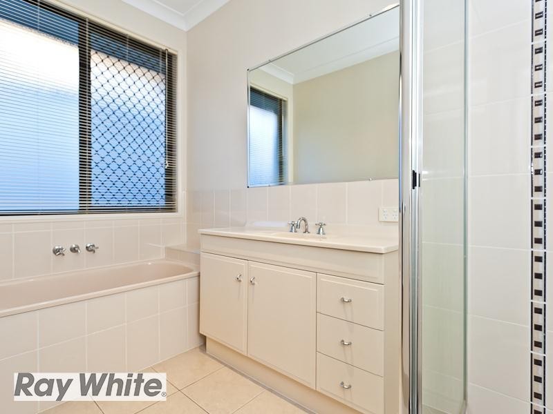 4 Appleby Court, North Lakes QLD 4509