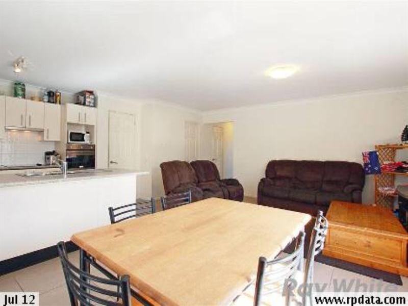 1/9 Lady Bowen Parade, Rothwell QLD 4022