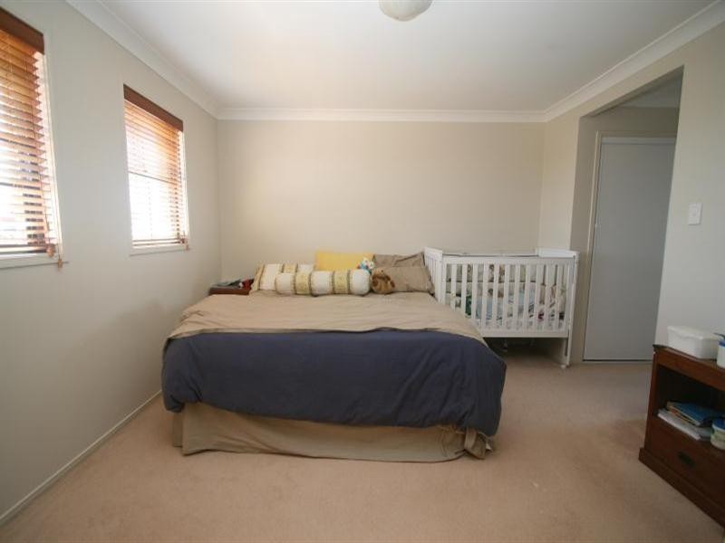 161 Saturn Crescent, Bridgeman Downs QLD 4035