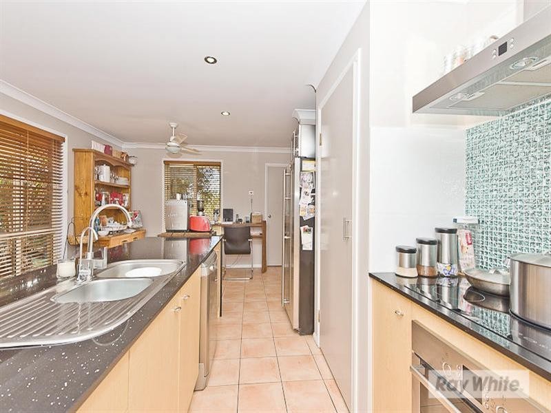 27A Hayward Avenue, Cashmere QLD 4500