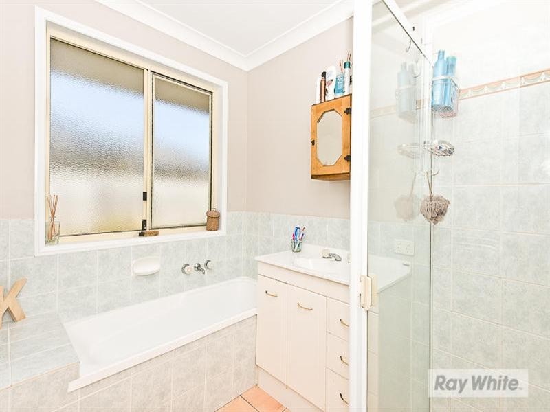 27A Hayward Avenue, Cashmere QLD 4500