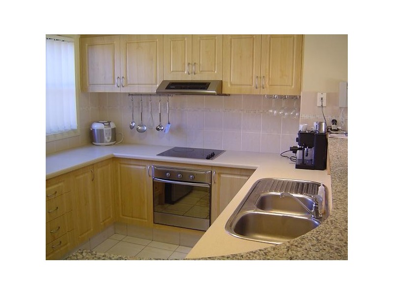 27/226 Cheltenham Drive, Robina QLD 4226