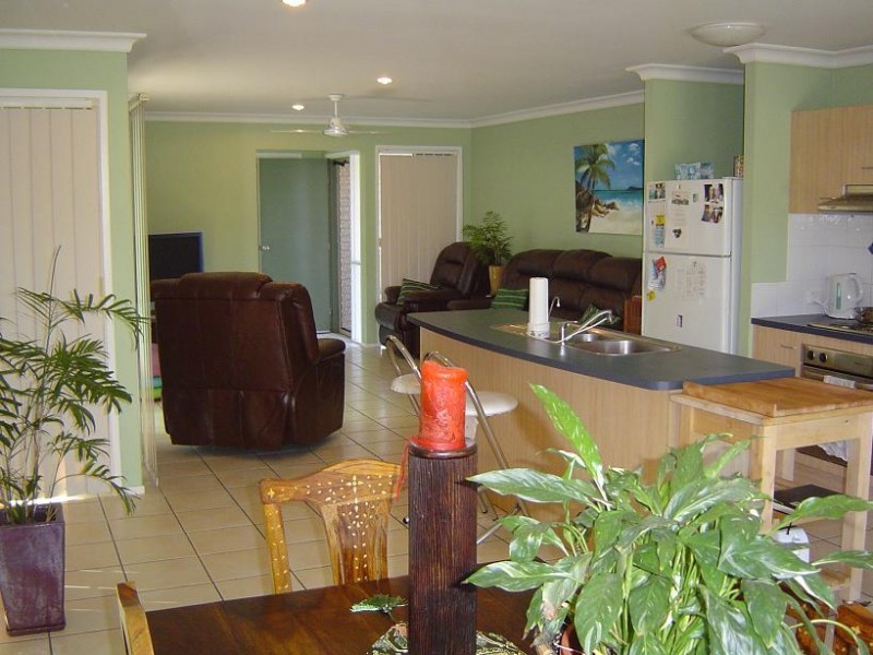 Pacific Pines QLD 4211