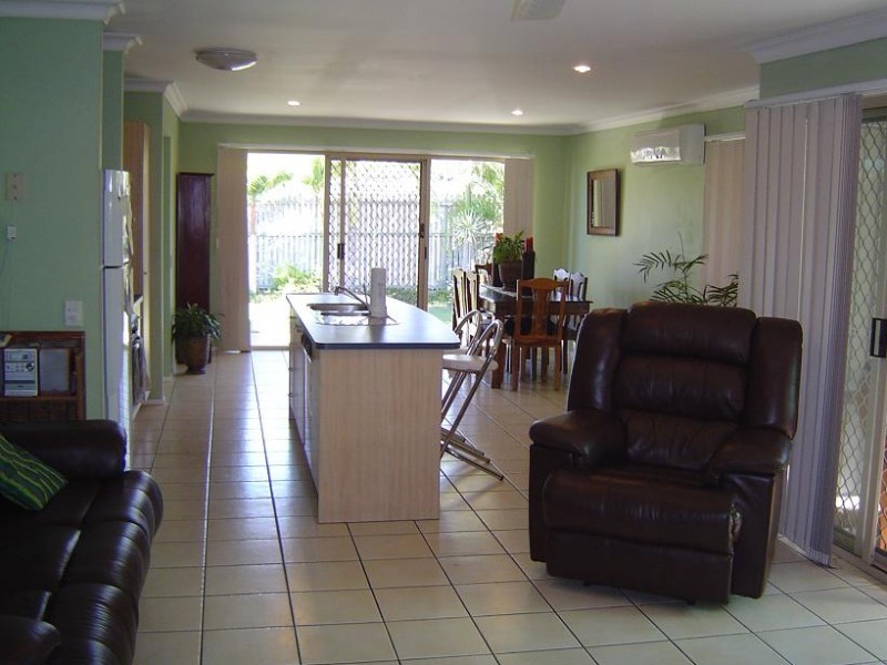 Pacific Pines QLD 4211