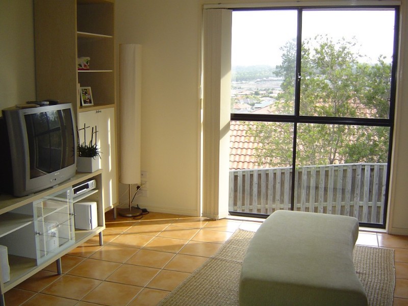 Pacific Pines QLD 4211