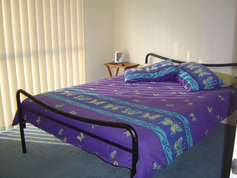 Pacific Pines QLD 4211