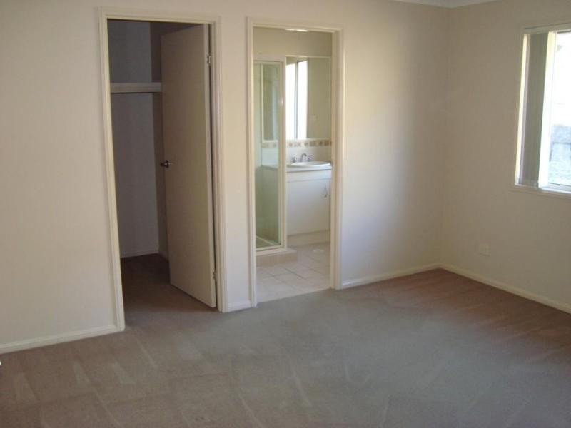 11 Macdonald Avenue, Upper Coomera QLD 4209