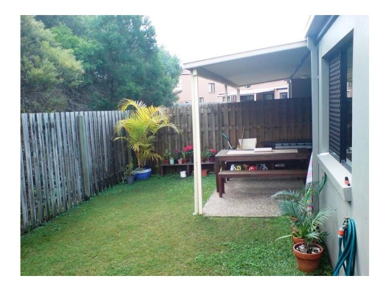 Pacific Pines QLD 4211