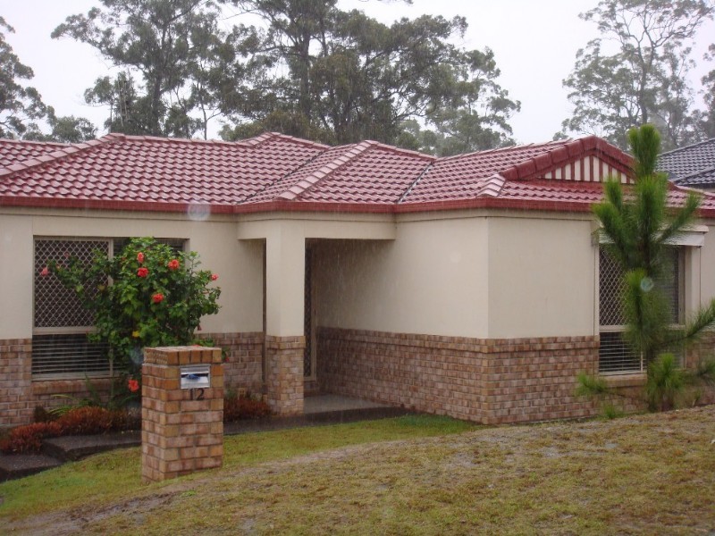 12 Finnin Court, Maudsland QLD 4210