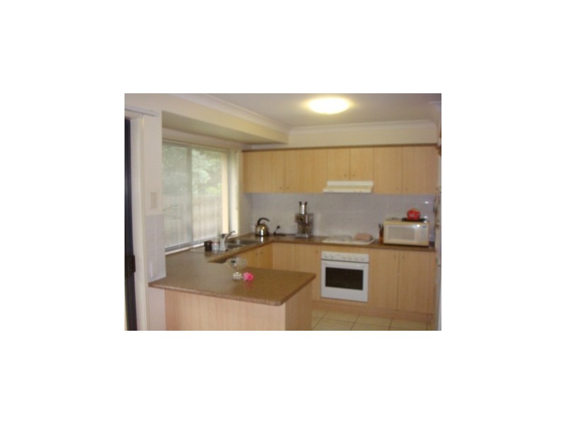 Pacific Pines QLD 4211