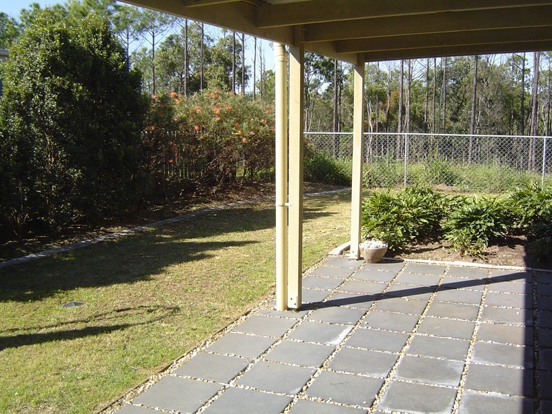 5 Ridgewood Close, Pacific Pines QLD 4211