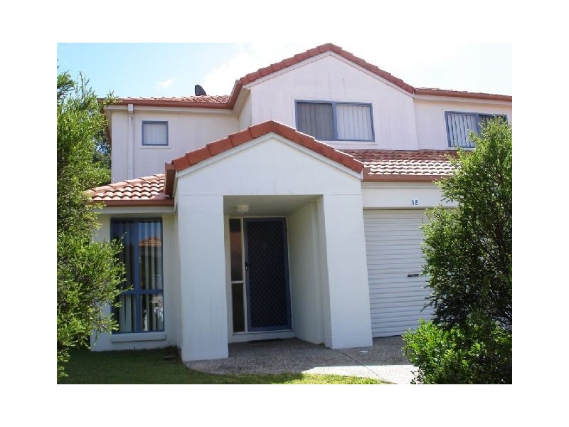 2 Studio Drive, Pacific Pines QLD 4211