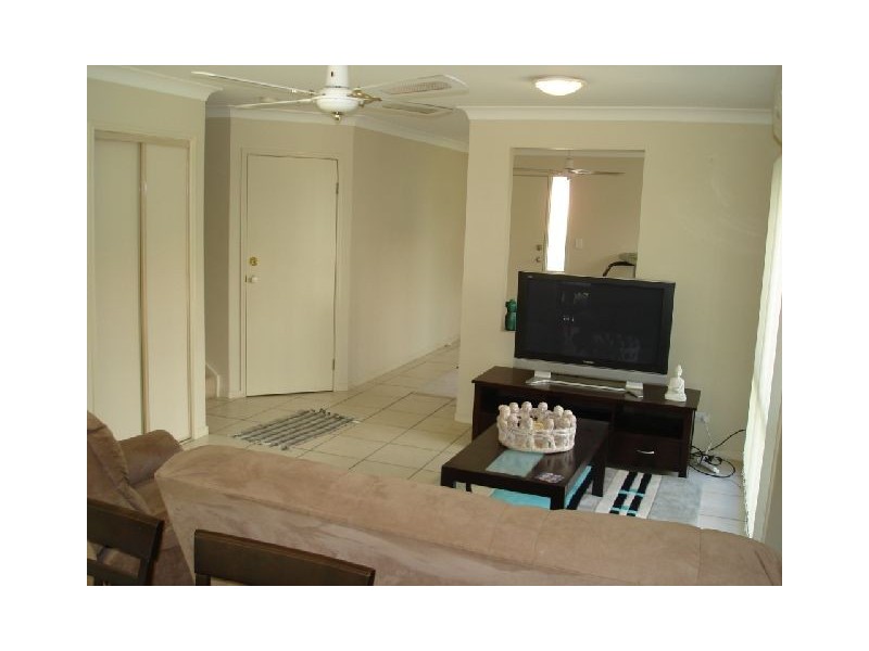 2 Studio Drive, Pacific Pines QLD 4211