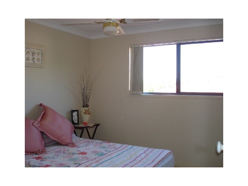2 Studio Drive, Pacific Pines QLD 4211
