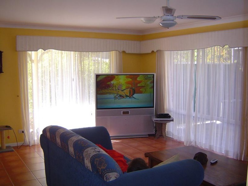 Pacific Pines QLD 4211