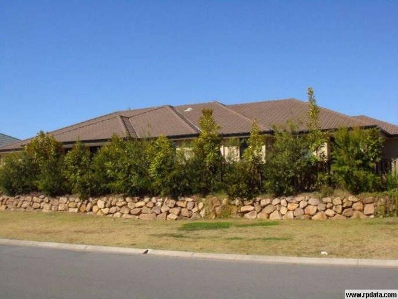 1/67 Rix Drive, Upper Coomera QLD 4209